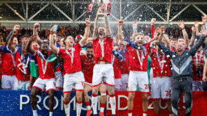 Wrexham Kembali Menorehkan Sejarah: Langkah Mantap Menuju Liga Championship!